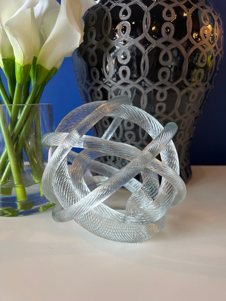 Clear Ribbed Glass Knot